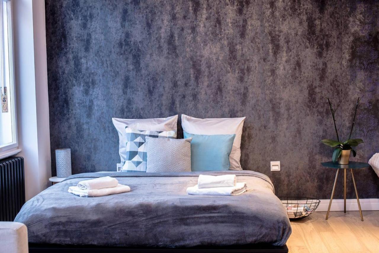 Stunning New Central Home Near Basilica Budapest Bagian luar foto