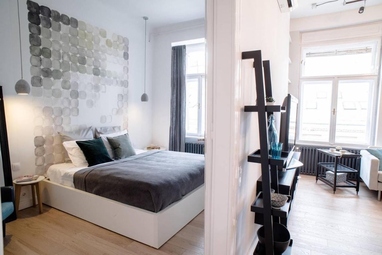 Stunning New Central Home Near Basilica Budapest Bagian luar foto